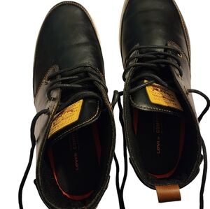 Levi's Atwater Chukka Mid Top Black/Tan Casual Lace-up Shoes - Size 8.5